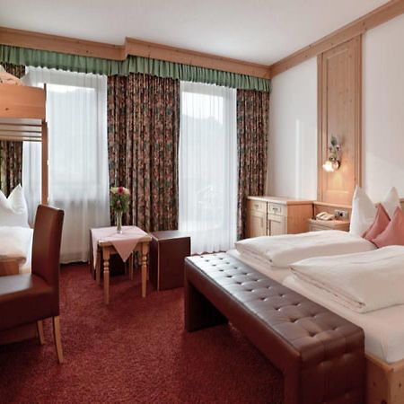 Ferienhotel Hoppet ฮาร์ทอิมซิลลาทาล ภายนอก รูปภาพ