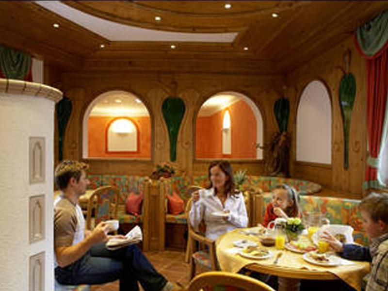 Ferienhotel Hoppet ฮาร์ทอิมซิลลาทาล ภายนอก รูปภาพ